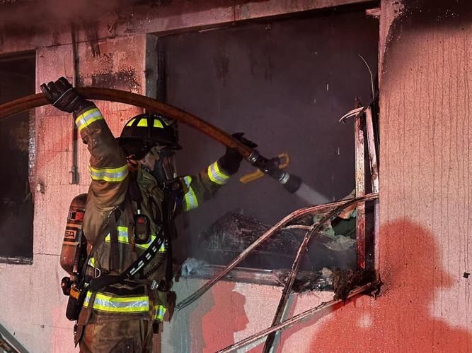 1 hurt in Charlotte auto shop fire