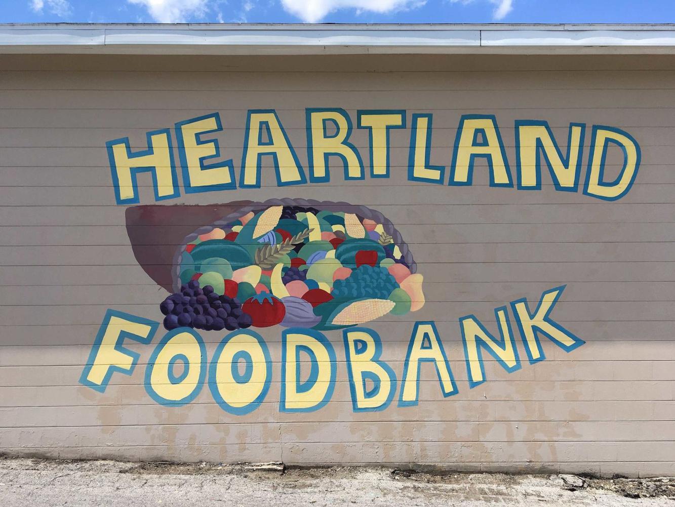 Winn Dixie partners with Heartland Food Bank Business