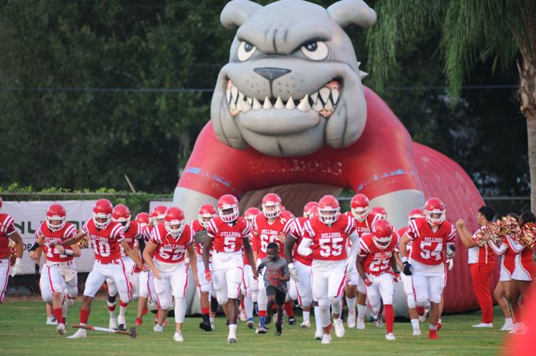 Photos: Frostproof football celebrates 1999 team with win | Polk ...
