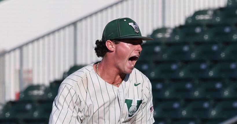 STATE CHAMPIONSHIP TONIGHT: Venice rallies in state semifinal, one win away from seventh state title