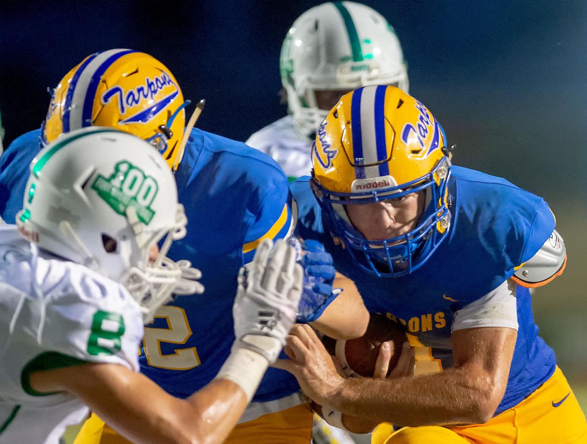 Charlotte Defense Strong Vs Fort Myers Area Preps Yoursun Com
