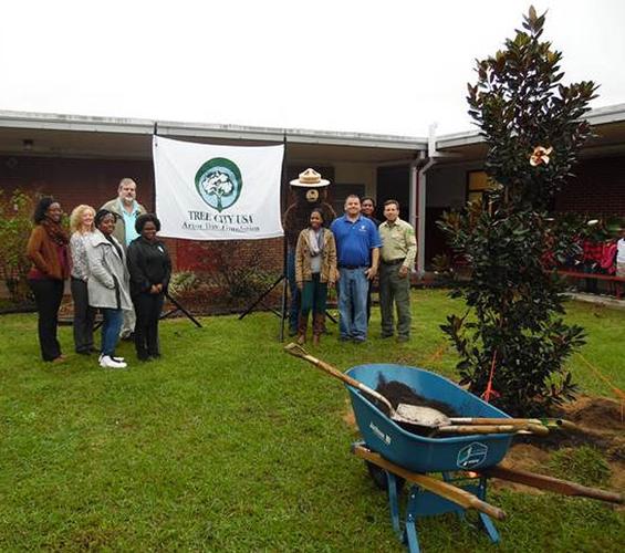 Annual tree planting celebrates Tree City USA/Arbor Day Newsarchives