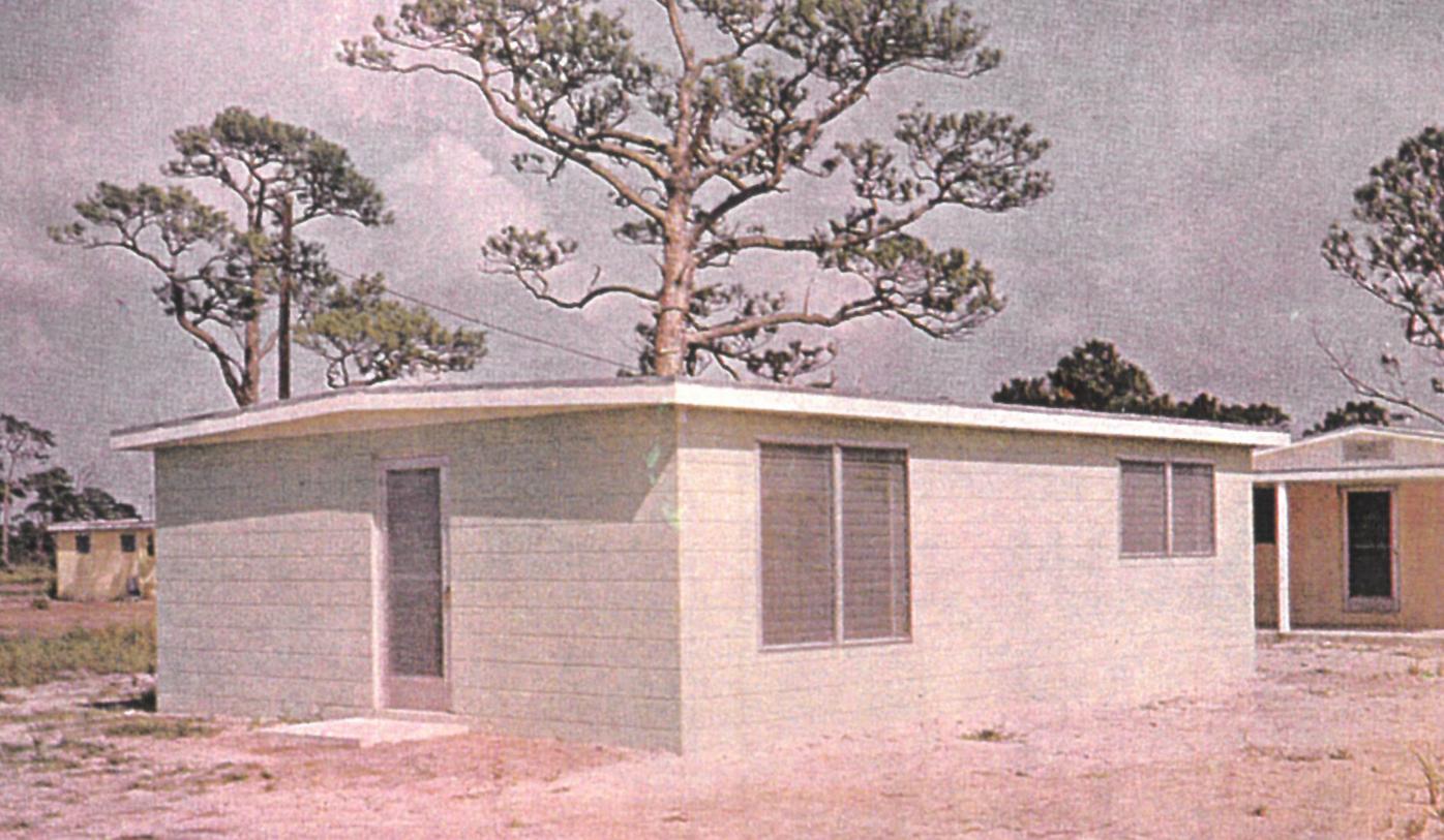 Englewood Had Tiny Houses Years Ago Still Does Features Yoursun Com