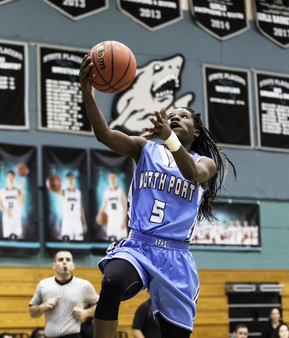Basketball Doesn T Stop For The Holidays Sun Preps Yoursun Com