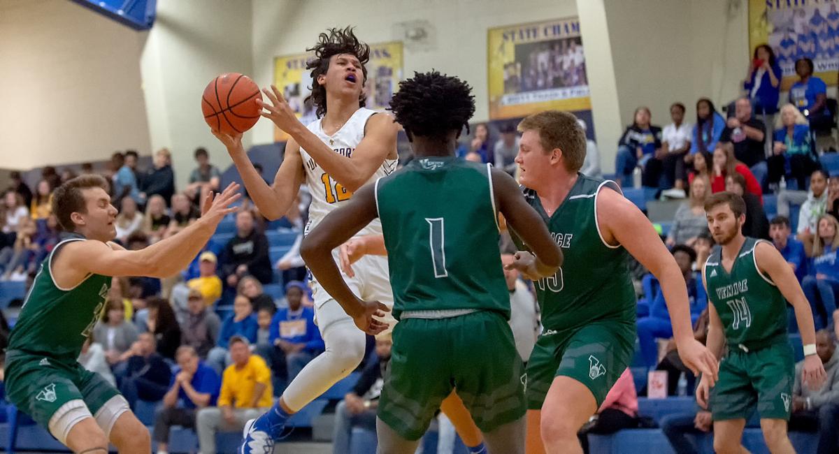 Charlotte S Carroll Continues To Elevate His Game Sun Preps