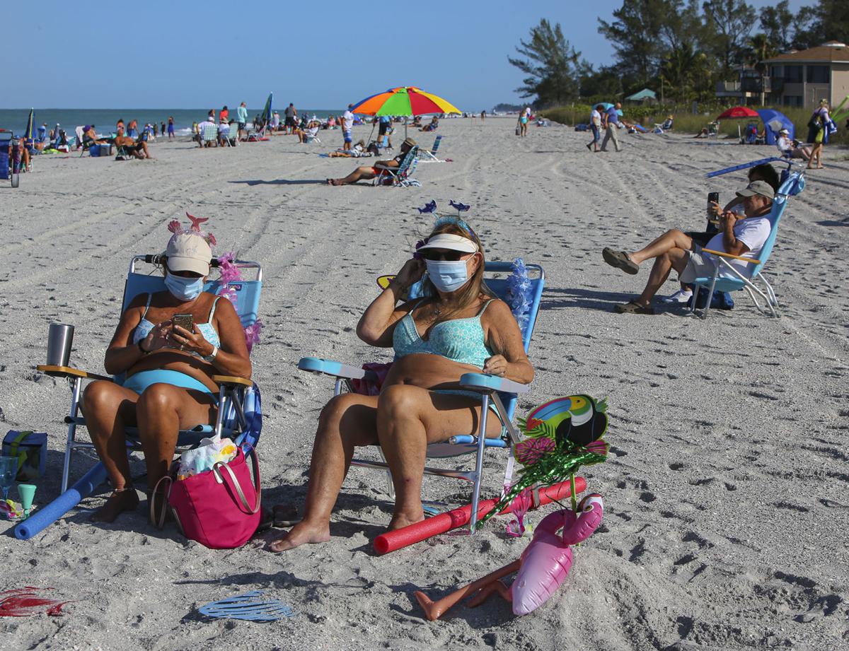 Englewood Beach Popular With Sun Starved Public Englewood Sun