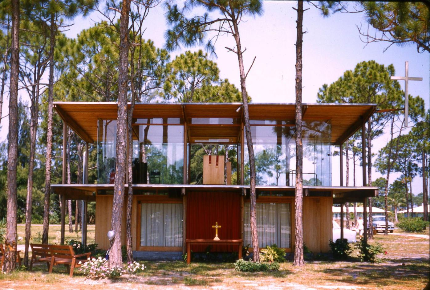 Venice Presbyterian Venice S First And Only Drive In Church Religion Yoursun Com