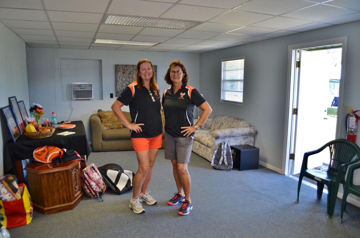 Pooley Smeal Win Tennis Titles For Bulldogs Newsarchives