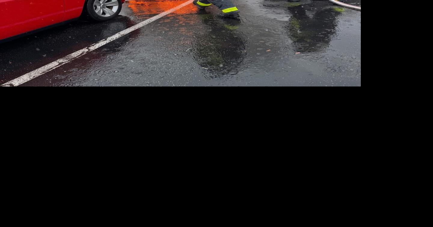 North Port Fire extinguish car fire in Walmart parking lot | News ...