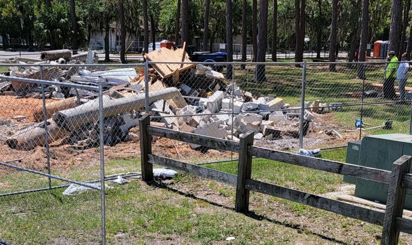 New tennis courts for an old Englewood park; playground will remain