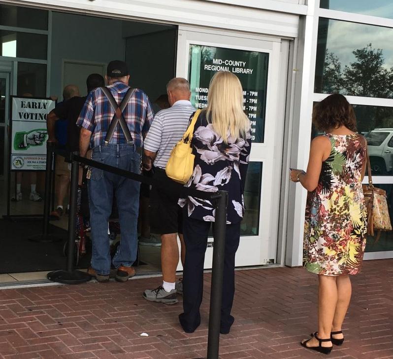 First Day Of Early Voting Sees Long Lines Voter Enthusiasm Charlotte Sun Yoursun Com