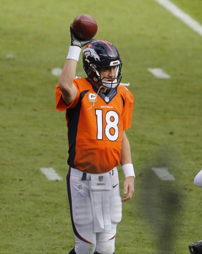 Manning breaks Farve’s passing record in the 1st quarter; benched in ...