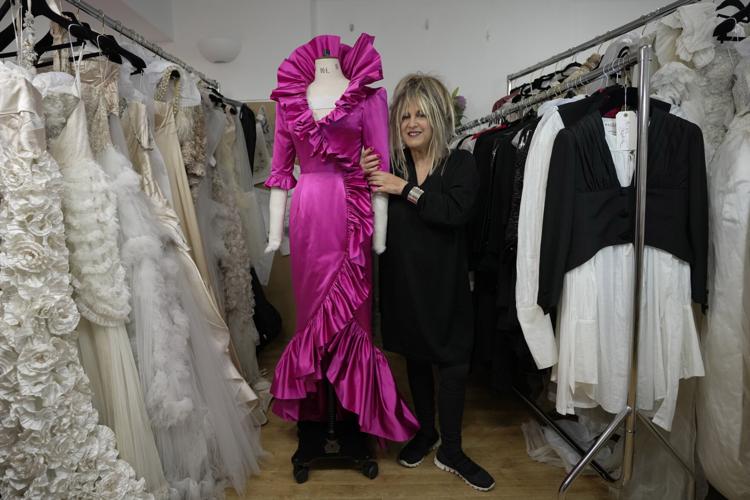 Exploring a memory: Designer re-creates a dress for Diana ...