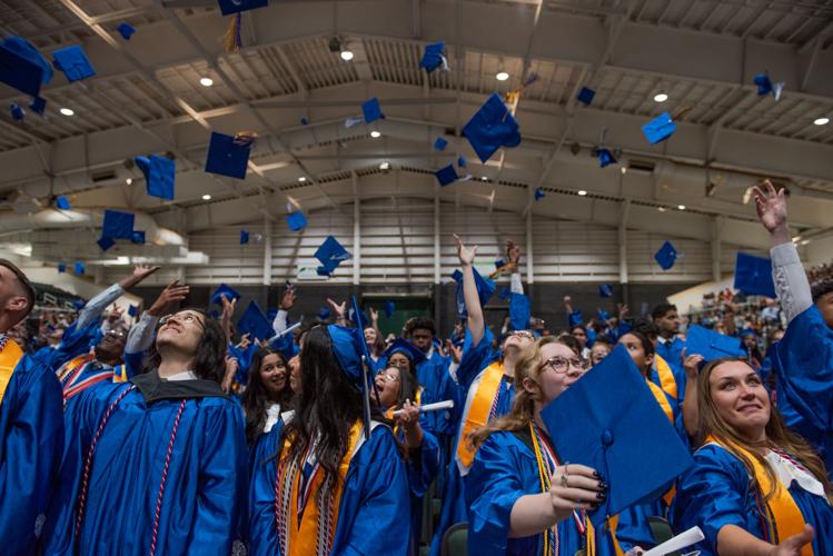 DeSoto High celebrates graduation News