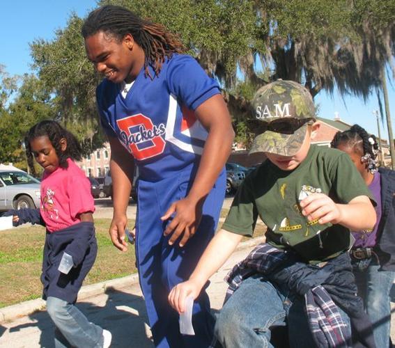 A Classic American Cheerleading Troupe Tumbles to Smithsonian