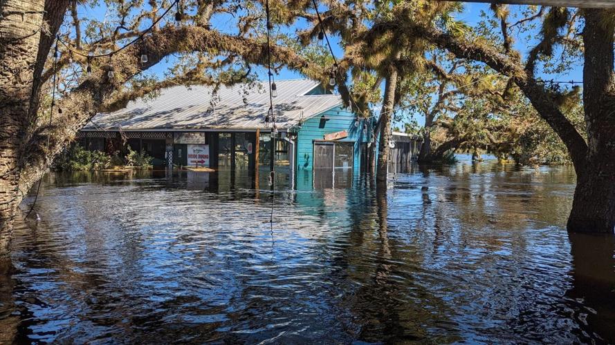 Snook Haven flooded, closed by Myakka River Latest Weather