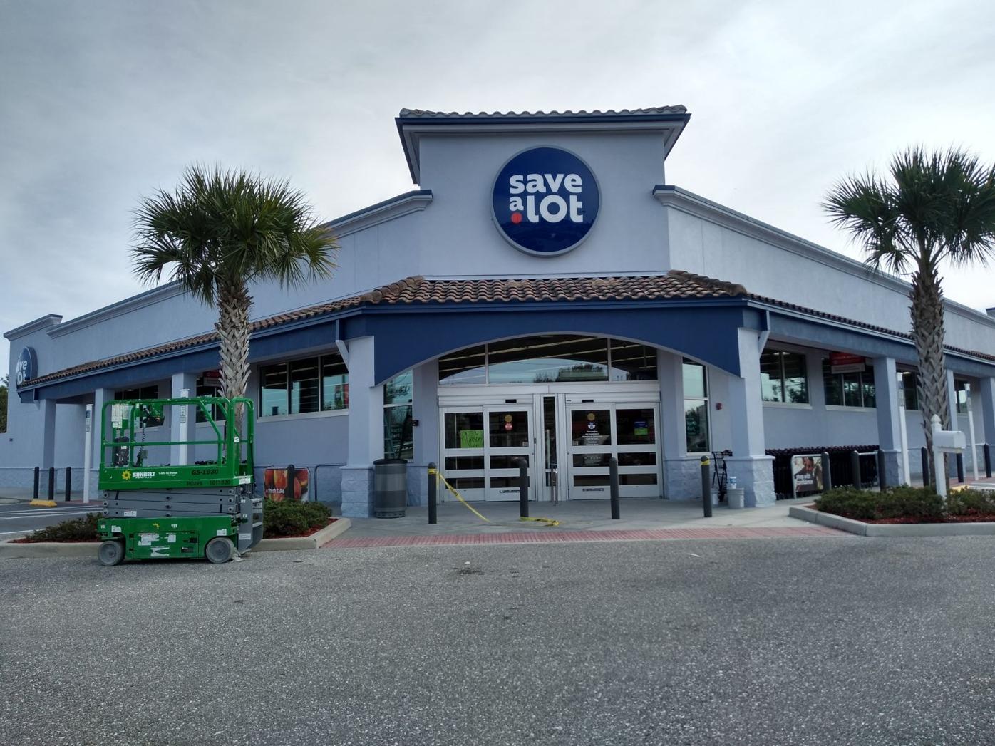 Save A Lot Opens North Port Location North Port Sun Yoursun Com