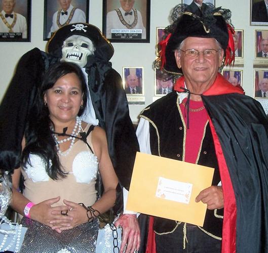 Englewood Elks salute Halloween winners News Archives yoursun com