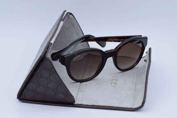 BeSunny is a one stop store to buy beautifully designed & new fashion Louis  Vuitton, Gucci & He…