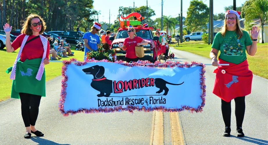 The Rotonda West Christmas Parade rings in the season News