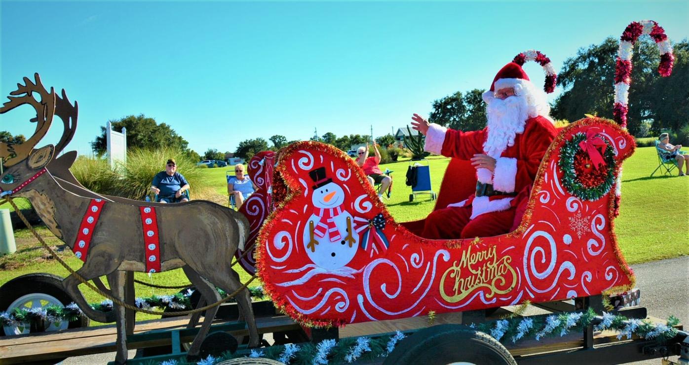 Desoto Mo Christmas Parade 2022 The Rotonda West Christmas Parade Rings In The Season | News | Yoursun.com