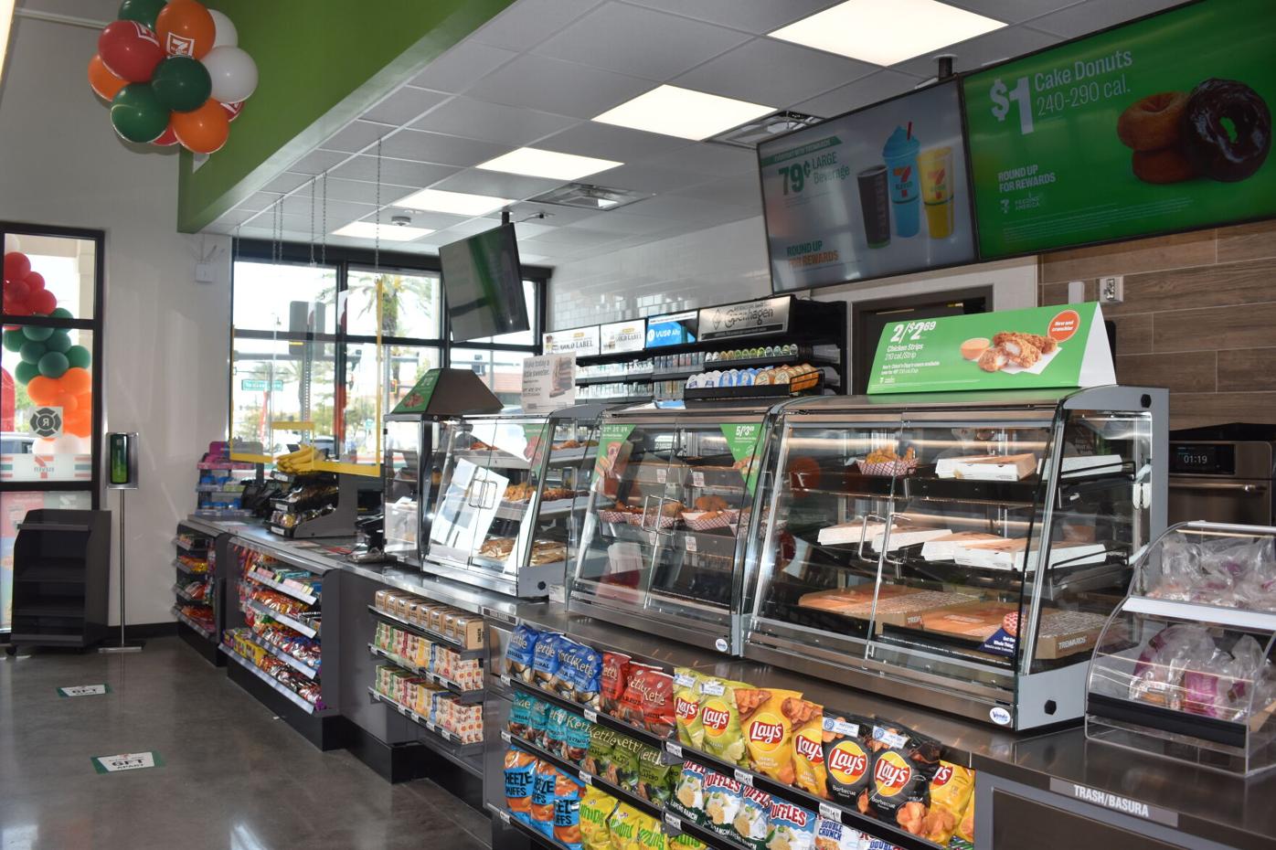 7Eleven opens on Tamiami Trail News
