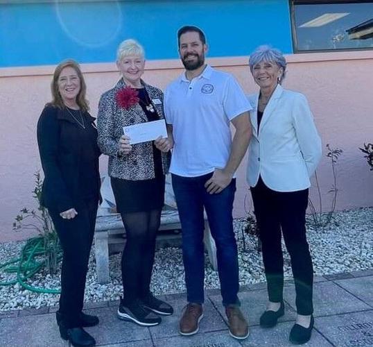 Clerk #39 s office spreads holiday cheer for children clinic News