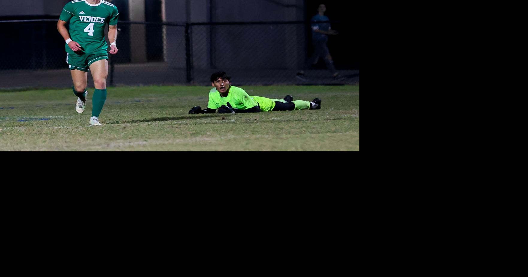 PREP BOYS SOCCER: Riverview scores late to draw Venice | Sun Preps ...