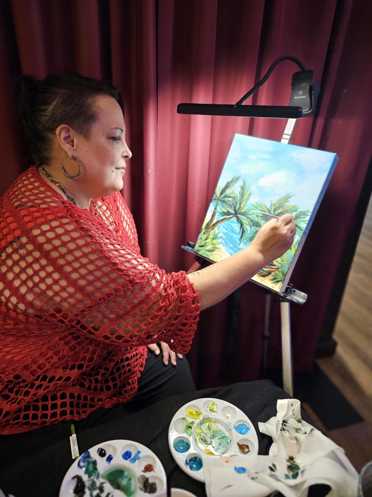 Artist's canvas blossoms at Chaz 51 | News | yoursun.com