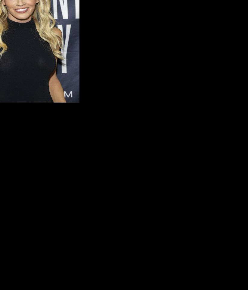 Jenny McCarthy reveals mouth infection caused teeth to fall out