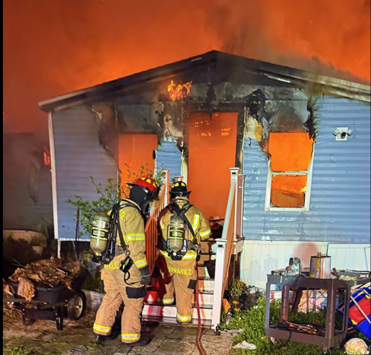 House destroyed by fire in Punta Gorda; 2 dogs rescued | Port Charlotte ...