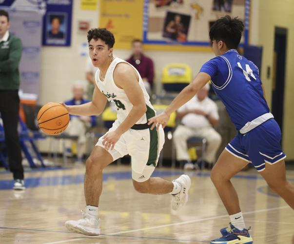 WALLY KELLER CLASSIC Shorthanded Venice coughs up big lead in loss