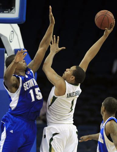 USF upsets seton hall | News Archives | yoursun.com