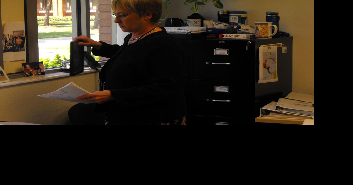 Johnson retires as Edison nursing coordinator News Archives