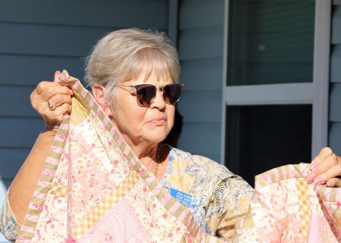 Single mom's perseverance pays off with new Habitat home Daily Break