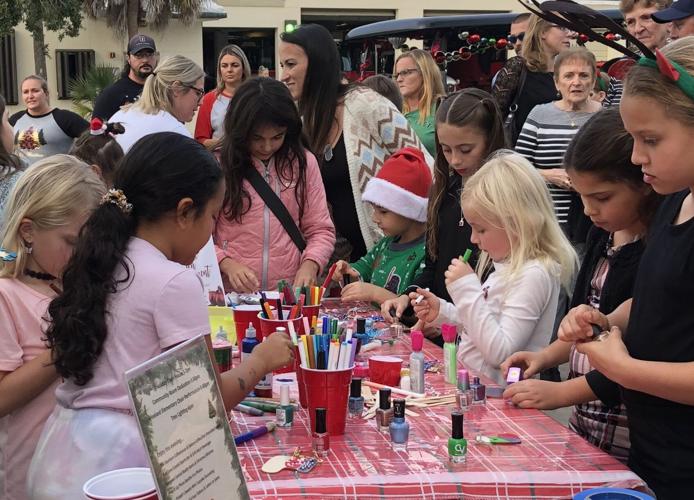 Christmas tree lighting, Englewood style The Daily Sun