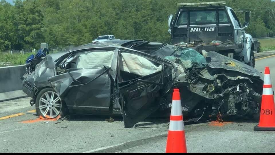 Venice teen killed, four injured in Alligator Alley crash Venice