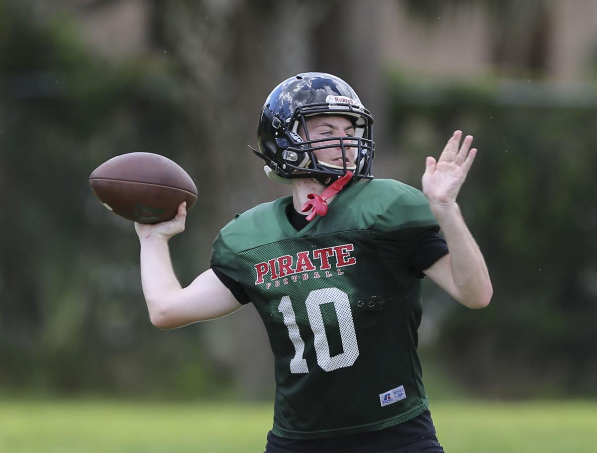 Port Charlotte S Qb Duo Feeding Off Each Other Charlotte Sun