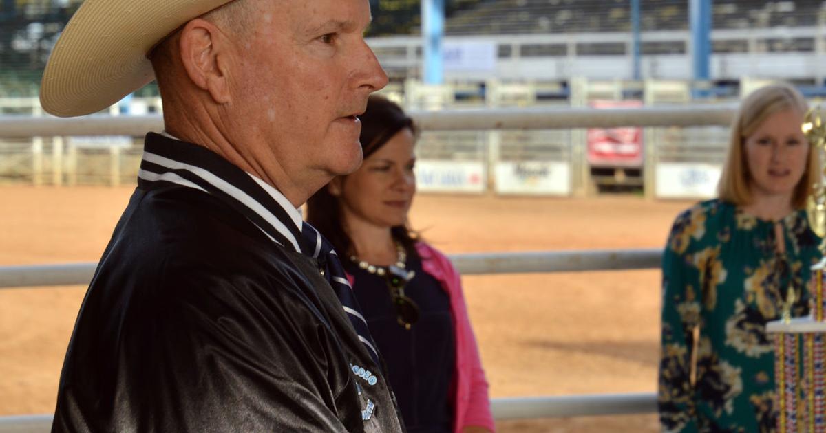 Rodeo Association hosts early bird breakfast | News Archives | yoursun.com