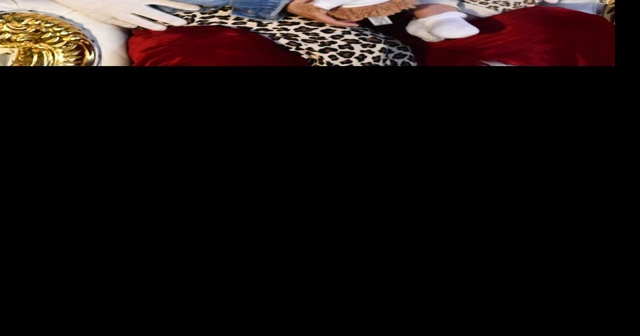 Christmas at the Crossing