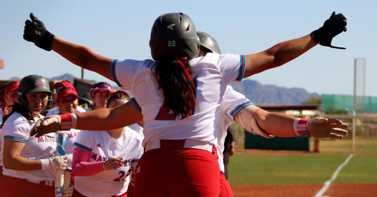 Lady Matadors split four-game series with Southern Idaho