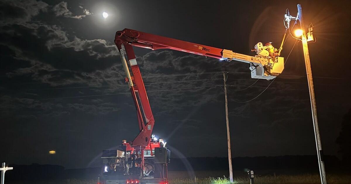 Storms cause power outages in portions of 3 counties near New London - Vimarsana News