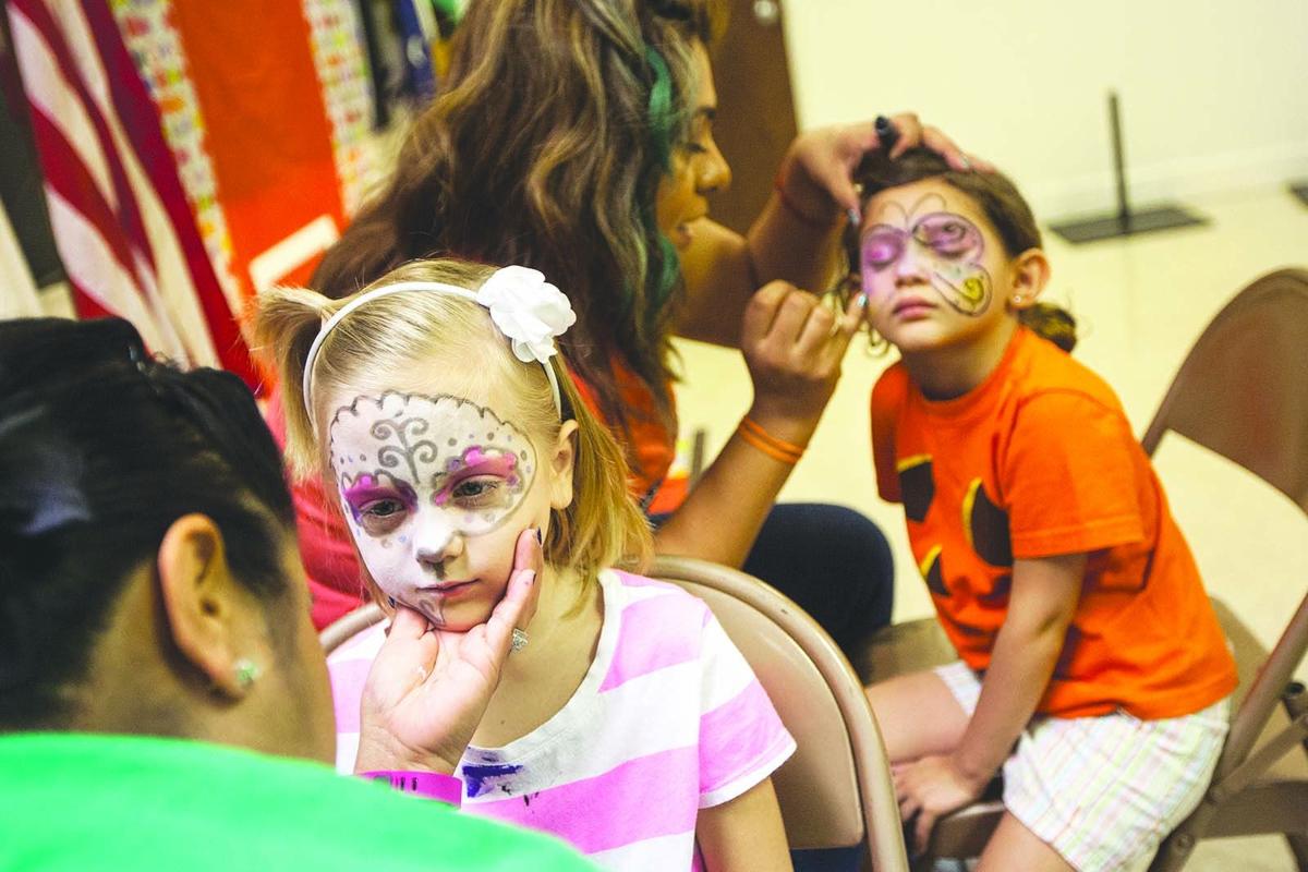 Kids Mark Day Of The Dead Yumasun Com