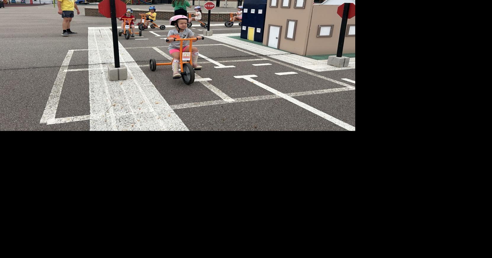 Making their way through Safety Town